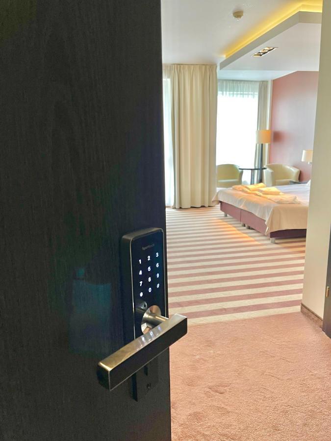 Laba Kolobrzeg Diva Apartament Prywatny Luaran gambar